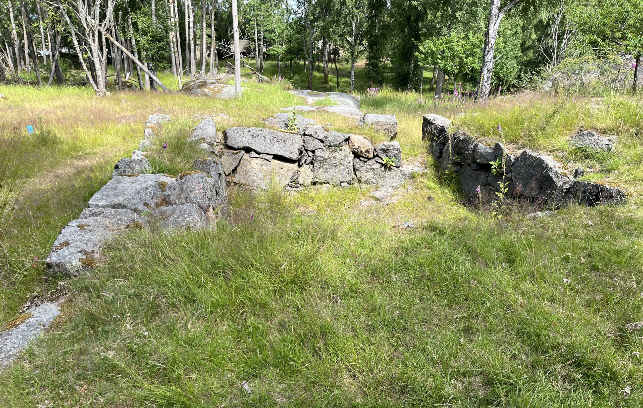 Bosettingsruiner-på-Ildverket-Foto-ASjømæling